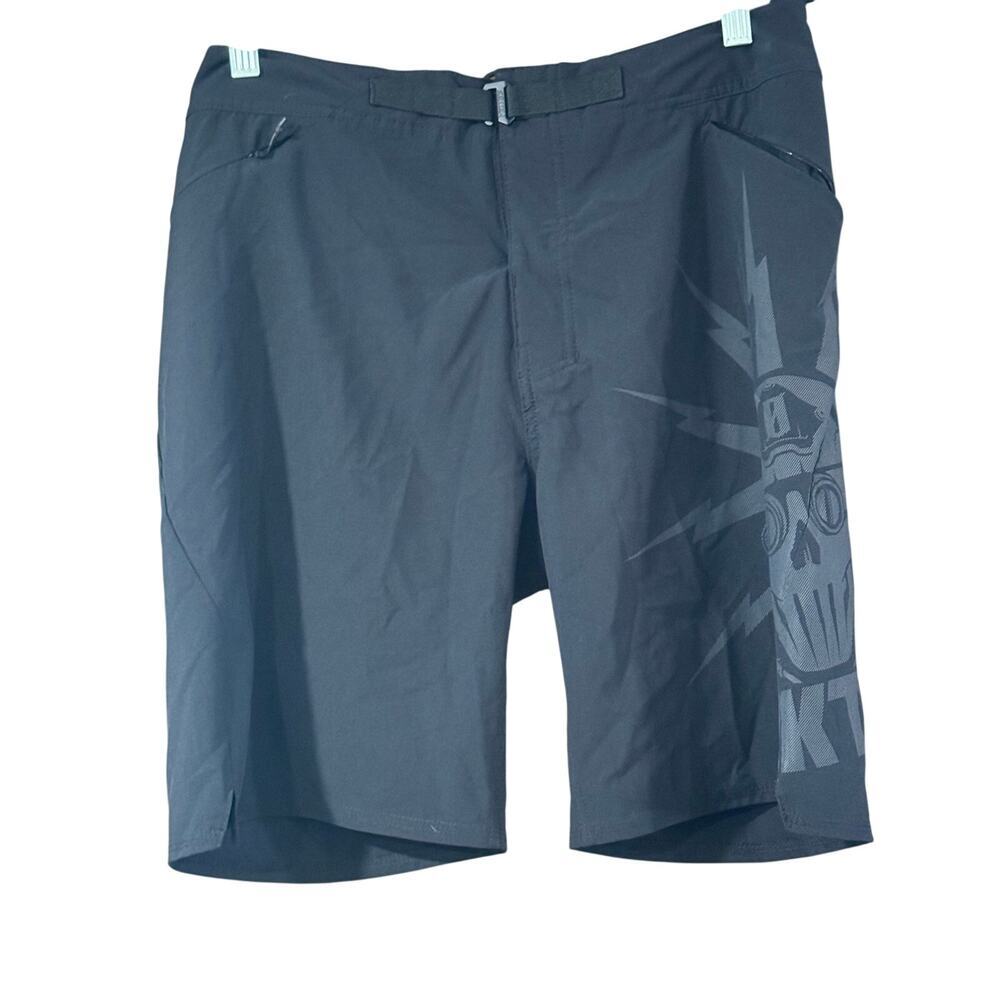 Viktos Ptxf Gymswym Men Black Utility Quick Dry Swim Short Size 30 10” Inseam